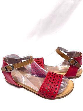 MIZ MOOZ WOMEN'S LEATHER ANKLE BUCKLE SANDALS SCARLET 37EU / 7US # T-123